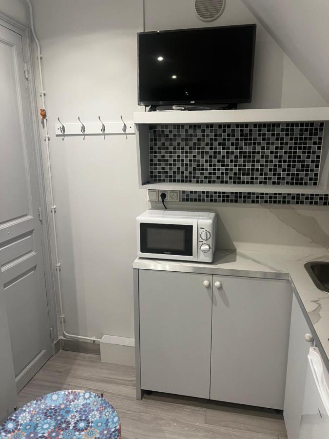 Sous Les Toits De Paris Trocadero Apartment Екстериор снимка